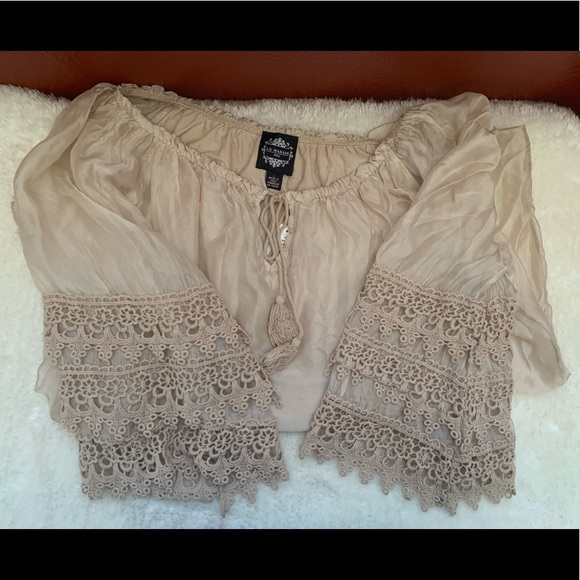 Le Marais bohemian inspired top - Picture 9 of 11